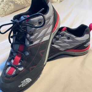 NIB The North Face Verto Approach 11